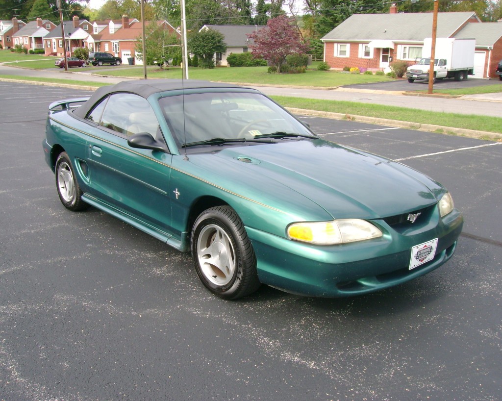 1998 Ford mustang skips