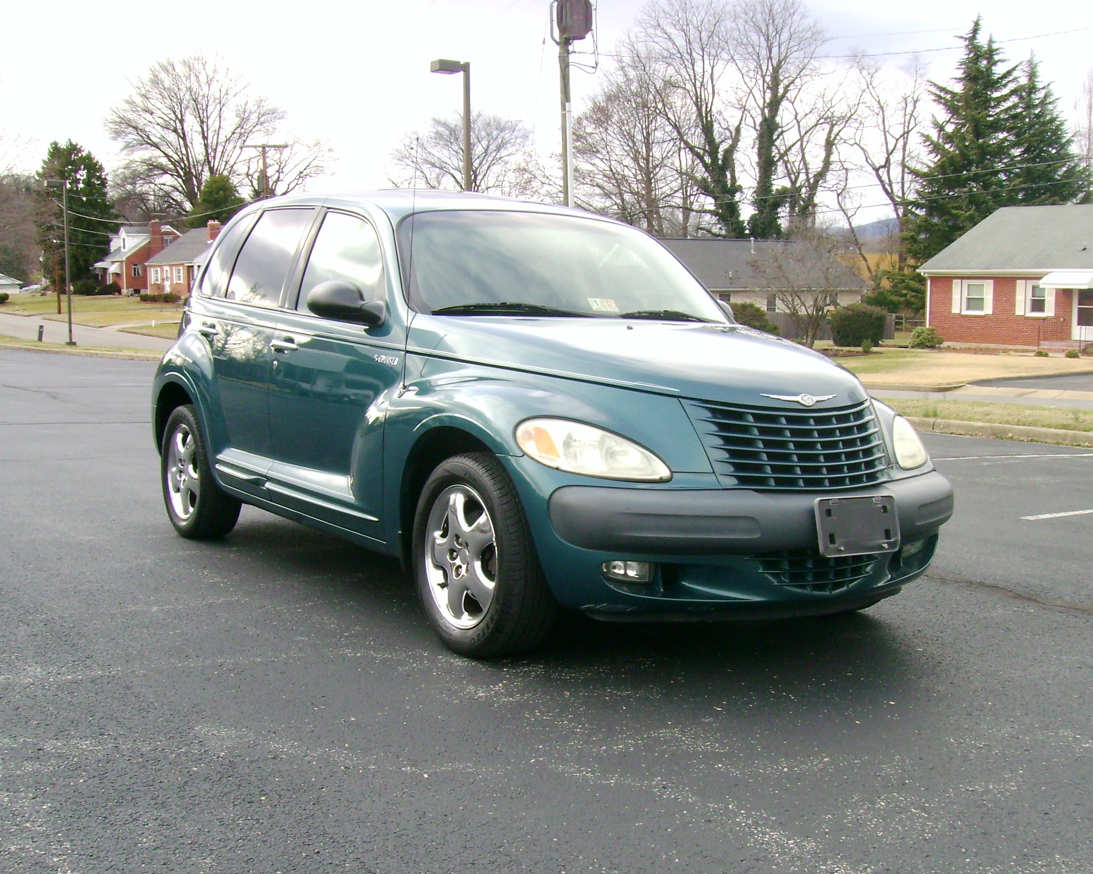 Cruiser отзывы. Chrysler pt Cruiser 2001. Крайслер пт круизер 2001.