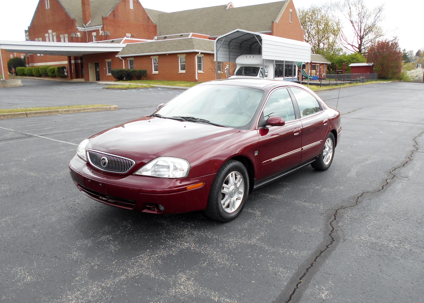 Автомобиль Mercury Sable